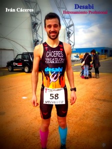 IV&Aacute;N C&Aacute;CERES 225x300 - 10 PODIUMS PARA LOS CHICOS DESABI ESTE FIN DE SEMANA REPARTIDOS  EN CICLISMO, TRIATL&Oacute;N Y  DUATL&Oacute;N
