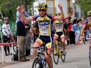 JAVI PÉREZ 300x225 - JAVI PÉREZ