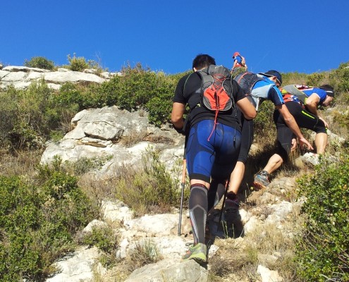 ADAPTACIONES FISIOLÓGICAS EN ENTRENAMIENTOS DE TRIATLÓN Y CICLISMO POR ENCIMA DE LOS 1800M trail ultra montaña sierra chiva 2013 28 495x400 - ADAPTACIONES FISIOLÓGICAS EN ENTRENAMIENTOS DE TRIATLÓN Y CICLISMO POR ENCIMA DE LOS 1800M