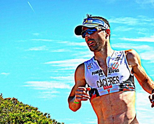 DSC 0123 495x400 - LA FALTA DE SUEÑO Y DE DESCANSO AUMENTA EL RIESGO DE LESIONES