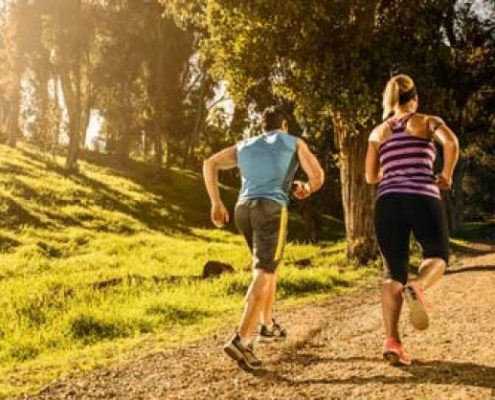 ejercicio tambien en verano como entrenar cuanto aprieta el calor 495x400 - ¿CÓMO ACLIMATARSE AL CALOR?