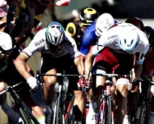 4097721 495x400 - ¿CÓMO ACLIMATARSE AL CALOR?