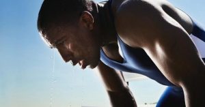 deportista-cansado-negro deportista cansado negro 300x157 - deportista-cansado-negro