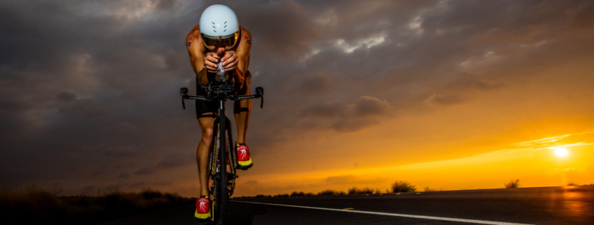 10 ERRORES QUE NOS LLEVAN A SUFRIR LESIONES 796 MONOBLADE DENIS CHEVROT LOOK 845x321 - 10 ERRORES QUE NOS LLEVAN A SUFRIR LESIONES